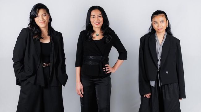 Tiga novel Dee Lestari akan diadaptasi menjadi serial, yakni Rapijali, Perahu Kertas, dan Aroma Karsa.