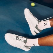 Sepatu Lari On Favorit Atlet & Seleb Global Ternyata Dibuat di Indonesia