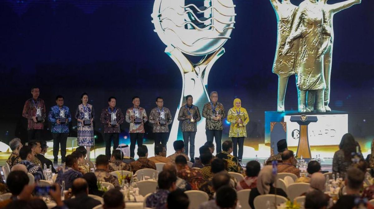 Raih 2 Penghargaan BI Awards, BNI Perkuat Peran Stabilitas Keuangan