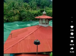 Viral Air Danau Singkarak Jernih di Tengah Banjir Sumatra, Biru Kehijauan