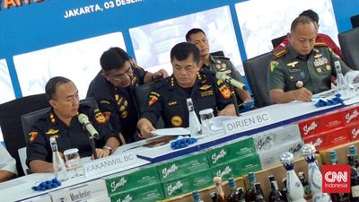Bos Bea Cukai Respons Ancaman Pembekuan oleh Purbaya