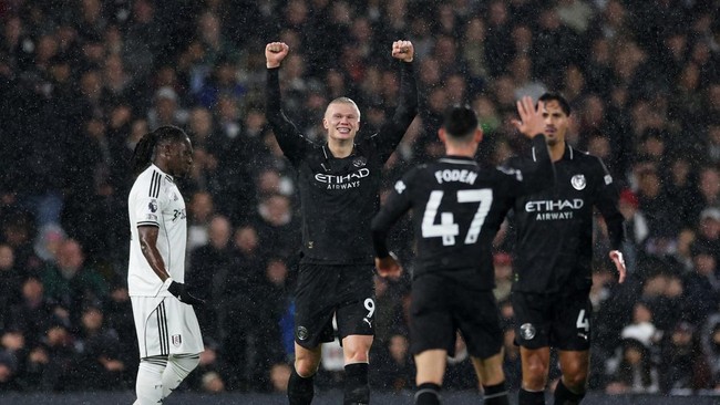 Manchester City memenangi laga 'gila' melawan Fulham dengan skor 5-4 pada pekan ke-14 Liga Inggris di Craven Cottage, London, Rabu (3/12) dini hari WIB.