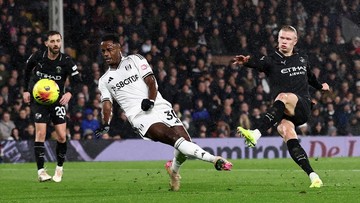 Berita Olahraga Terkini CNN Sport : Erling Haaland, Manusia Tercepat Cetak 100 Gol di Premier League