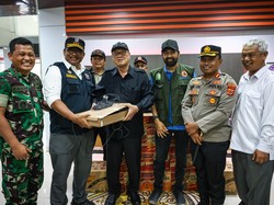 Dirjen Adwil Turun ke Rembele, Pastikan Bantuan Cepat Tersalur