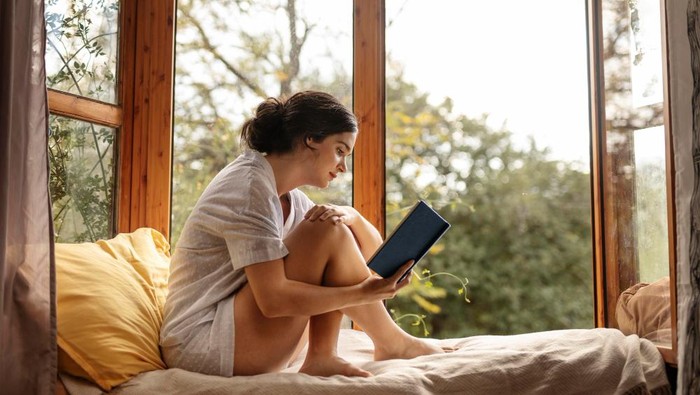 3 Kegiatan yang Bisa Dilakukan Saat Staycation Sendirian