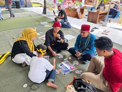 Puluhan Keluarga Nostalgia Permainan Tradisional di Dolanan Nusantara 2025