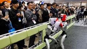 FOTO: Unjuk Gigi Robot-robot Canggih Terbaru di Jepang