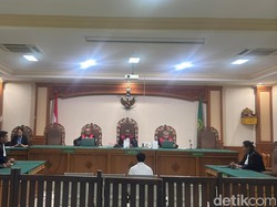 Sidang Kasus Korupsi BUMDes Sulangai Ditunda hingga Pekan Depan