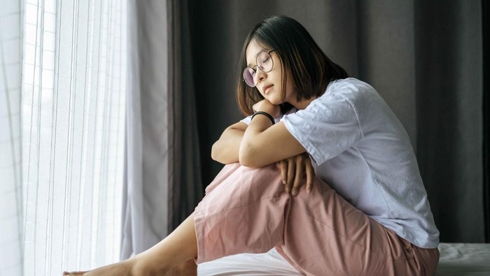Kepercayaan merupakan bagian integral dari hubungan yang tulus. Orang yang kesulitan percaya dengan orang lain lebih rentan mengalami kesepian yang mendalam.