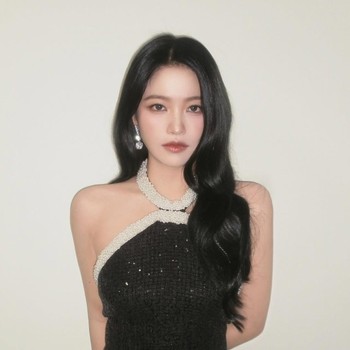 Yeri Red Velvet Dikonfirmasi Bintangi Azure Spring, Drama Korea Adaptasi Webtoon Populer