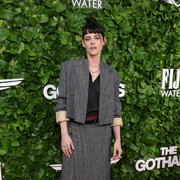 Potret Kristen Stewart hingga Riley Keough Tampil Stylish Pakai Chanel di 2025 Gotham Awards