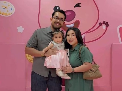 5 Potret Kayya Anak Kiky Saputri, Wajah Menggemaskannya Disebut Bak Boneka Hidup