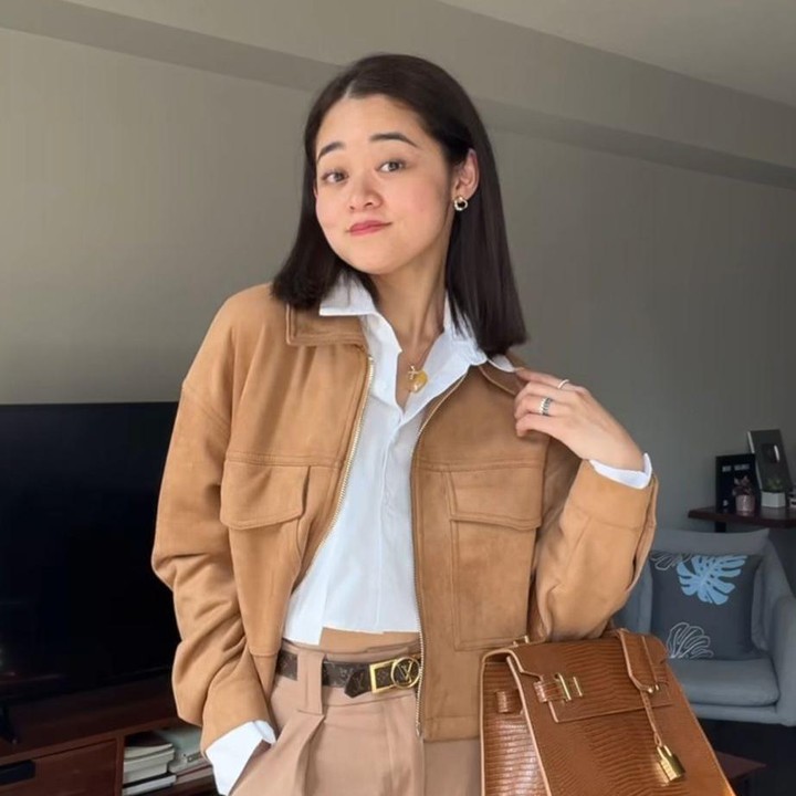 <p>Gisela Cindy menjalankan sebuah usaha sewa alat pesta, Bunda. Ia pun merasa bersyukur bisa membangun bisnis kecil-kecilannya itu di luar negeri. "Sedikit demi sedikit lama-lama jadi bukit. Cukup bangga dengan progress-nya," ungkap Gisela menilik dari Instagram <em>@giselacindy12</em>. (Foto: Instagram @giselacindy12)</p>