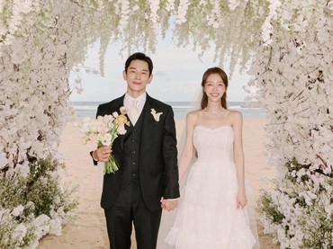 Berawal dari Pasangan Drakor, 7 Potret On Ju Wan & Bang Minah Menikah di Bali