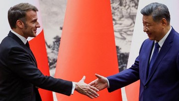 FOTO: Momen Xi Jinping Sambut Hangat Kunjungan Macron di Beijing