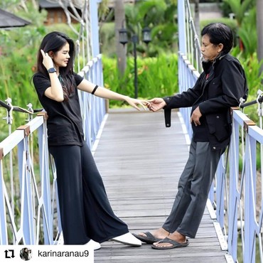 17 Tahun Menikah, 7 Potret Karina Ranau & Epy Kusnandar hingga Maut Memisahkan