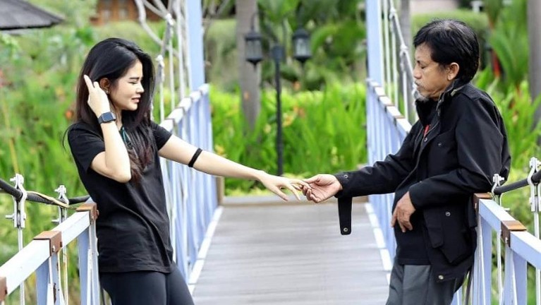 Epy Kusnandar dan Karina Ranau