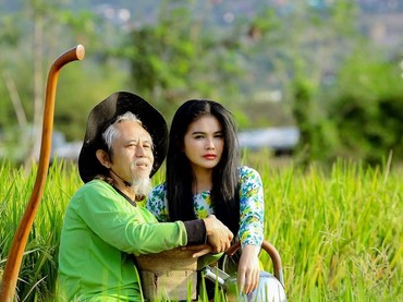 Hadiah yang Gagal Karina Ranau Berikan untuk Epy Kusnandar