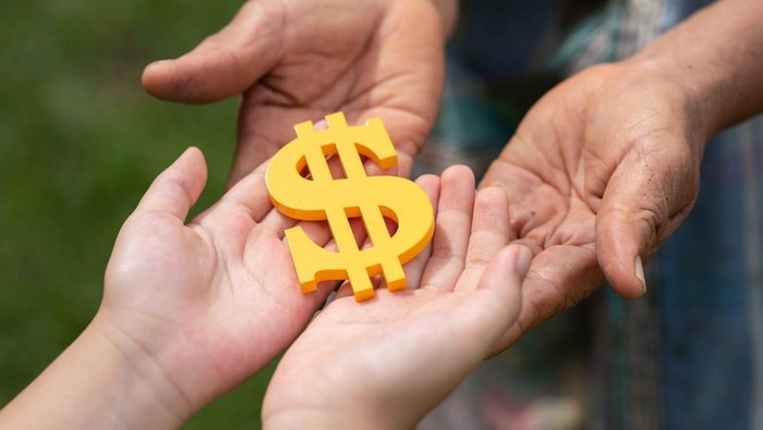 7 Hal yang Diajarkan Orang Kaya pada Anak agar Sukses di Masa Depan