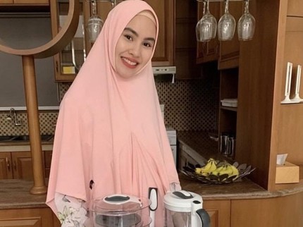 Curhat Kartika Putri Alami Hiperlaktasi Menyusui Anak Ketiga hingga Kesulitan DBF