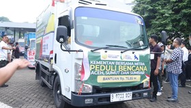 Mentan Amran Pastikan Bantuan Mengalir Cepat ke Sumatra