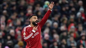 Legenda Liverpool Ragu Salah Bisa Tahan di Liverpool