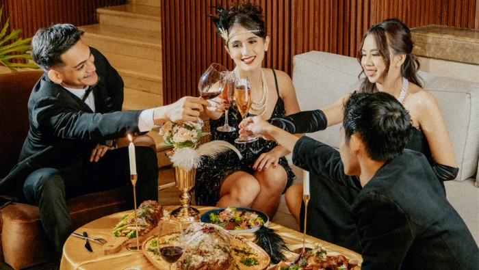 Semarak Akhir Tahun Dengan Serangkaian Program Menarik Yang Mengangkat Keanekaragaman Budaya Indonesia Namun Tetap Fun, Playful, Edgy dan Artistik.