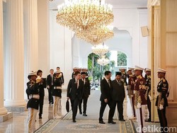 Prabowo Terima Kunjungan Ketua MPR China di Istana Merdeka