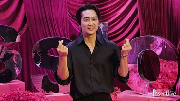 Sikap Ramah Song Seung Heon, Makan Sate Lilit hingga Ungkap Drama Favorit