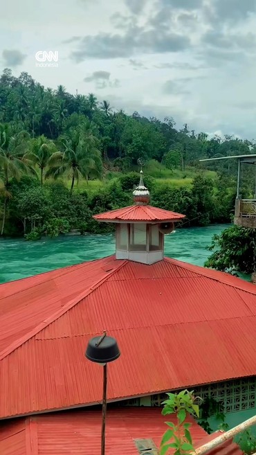 Penampakan Sungai Ombilin Sumbar Biru Merona Usai Disapu Banjir