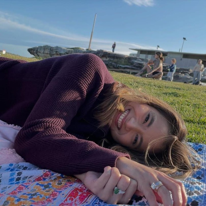 <p>Hampir semua orang tua tentu tak ingin melewati kesempatan untuk menghabiskan waktu bersama anak. Hal inilah yang belum lama dilakukan juga oleh artis Acha Septriasa. (Foto: Instagram @septriasaacha)</p>