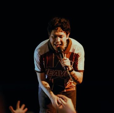 Baskara Putra Raih Piala Terbanyak di Spotify Wrapped Live Indonesia 2025