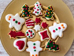 Rekomendasi 10 Dessert Natal Favorit yang Lagi Tren di 2025