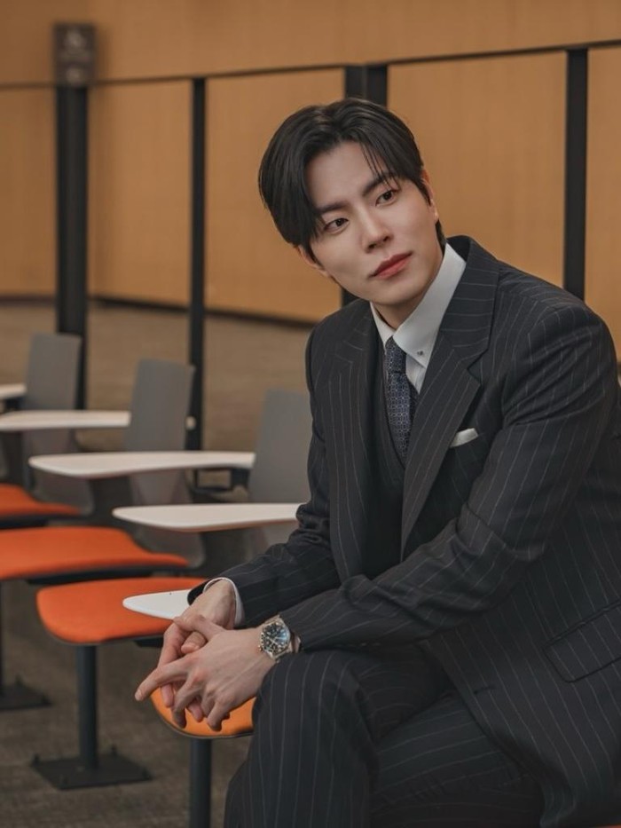 Beauties, kamu bisa menonton aksi terbaru Hong Jong Hyun di serial drama Dear X melalui platform HBO Max, ya!/ Foto: instagram.com/hjonghyun