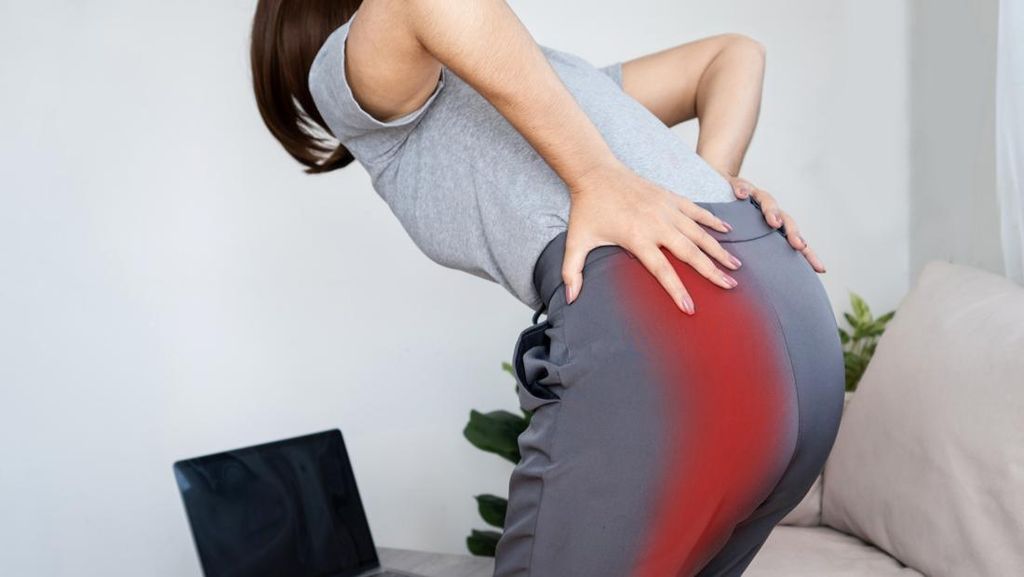 Hati-Hati, Terlalu Banyak Duduk Berisiko Kena Dead Butt Syndrome