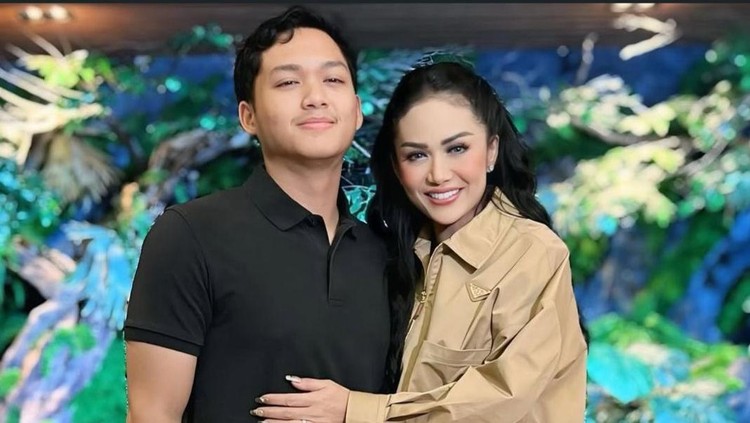 Krisdayanti Ungkap Persiapan Pernikahan Azriel