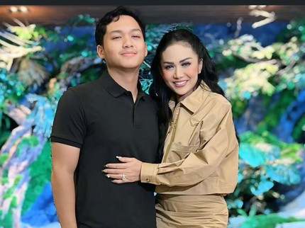 Krisdayanti Ungkap Persiapan Pernikahan Azriel, Termasuk Siap Buka Diri dengan Keluarga Sarah Menzel