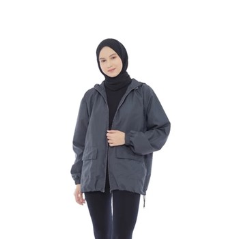 BeauPicks: 5 Jaket Anti-Air dengan Desain Stylish untuk Aktivitas Luar Ruangan