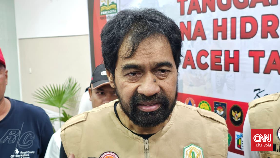 Mualem Datangkan Tim dari China Lacak Mayat Korban Banjir di Aceh