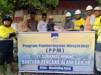 Sorikmas Mining Gerak Cepat Bantu Warga Terdampak Banjir Siklon Tropis