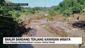 VIDEO: Banjir Bandang Terjang Kawasan Wisata