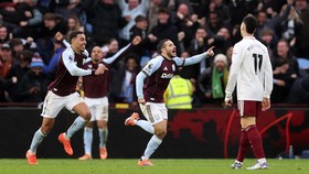 Klasemen Liga Inggris Panas Lagi usai Arsenal Kalah, Liverpool Imbang