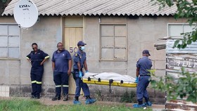 FOTO: Penembakan Massal di Bar Afrika Selatan Menewaskan 11 Orang