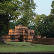 Cocok Temani Akhir Tahun! Ini 3 Tempat Wisata Berselimut Budaya, Sejarah, dan Makanan Tradisional