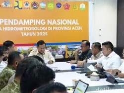 Prabowo Pimpin Ratas Bareng Menteri-menteri di Aceh Usai Tinjau Banjir