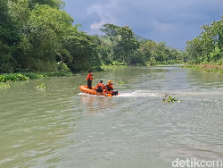 Rizal dan Rangga Tenggelam di Sungai Bodeng Tulungagung, 1 Masih Hilang