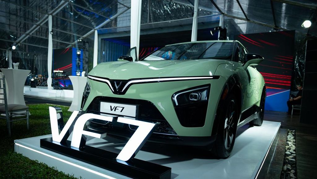 Vinfast Ogah Perang Harga, Pilih Bangun Ekosistem Mobil Listrik di RI