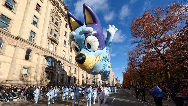 7 Momen Parenting yang Bisa Dipelajari dari Bundanya Bluey