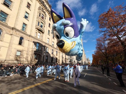 7 Momen Parenting yang Bisa Dipelajari dari Bundanya Bluey