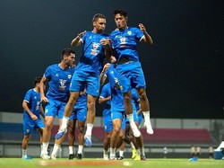Dua Pemain Versatile Berpotensi Tinggalkan Persib